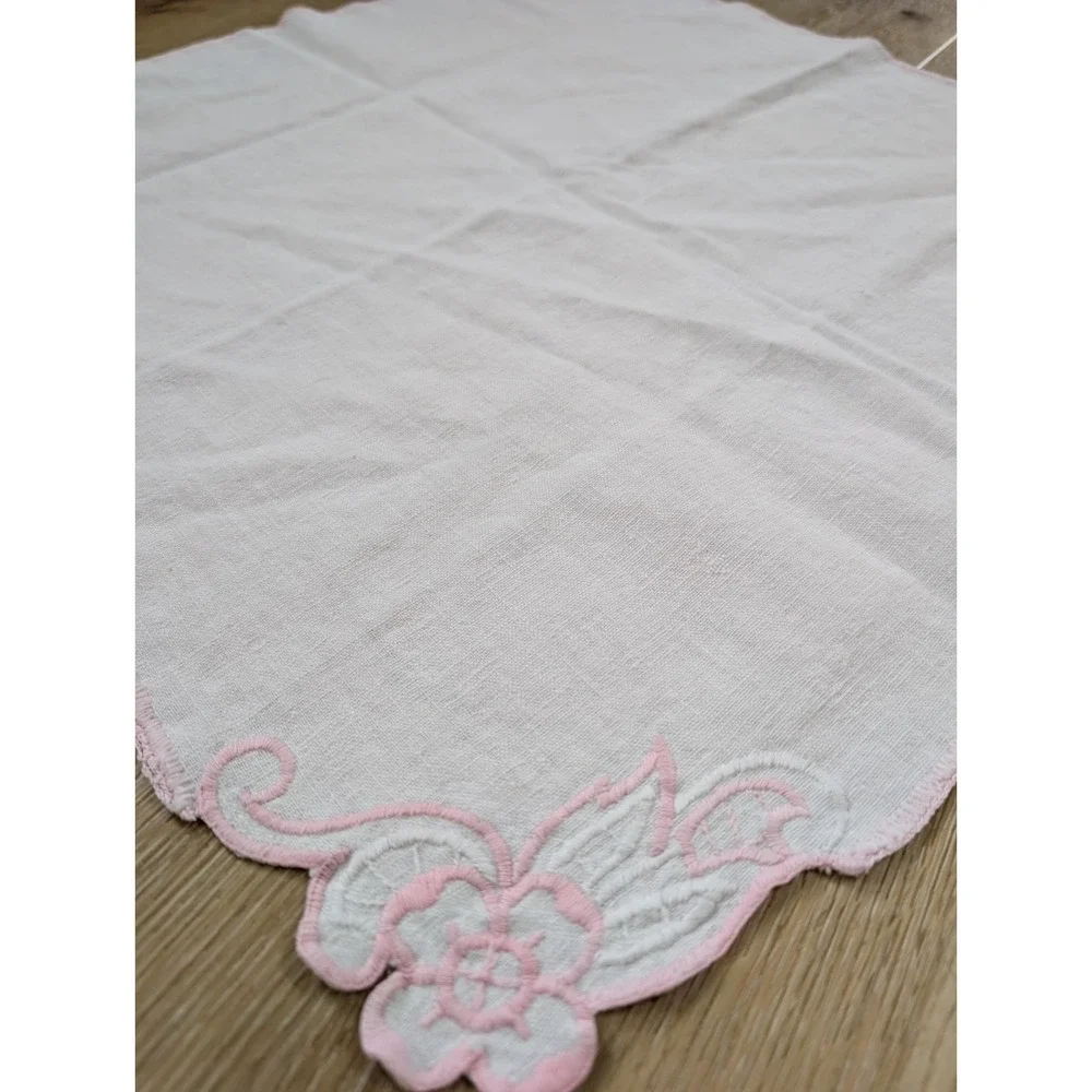 Vintage Table Topper Embroidered 21in  - Square - White Pink